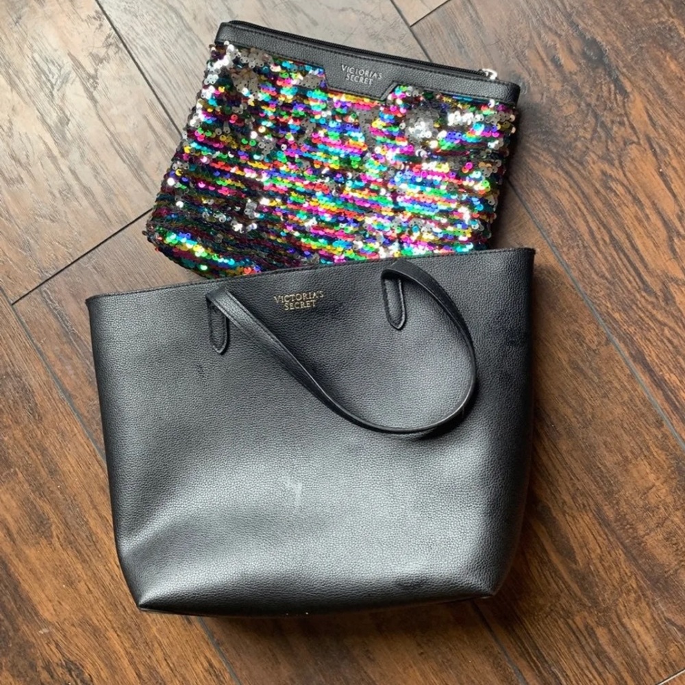 Cross body tote